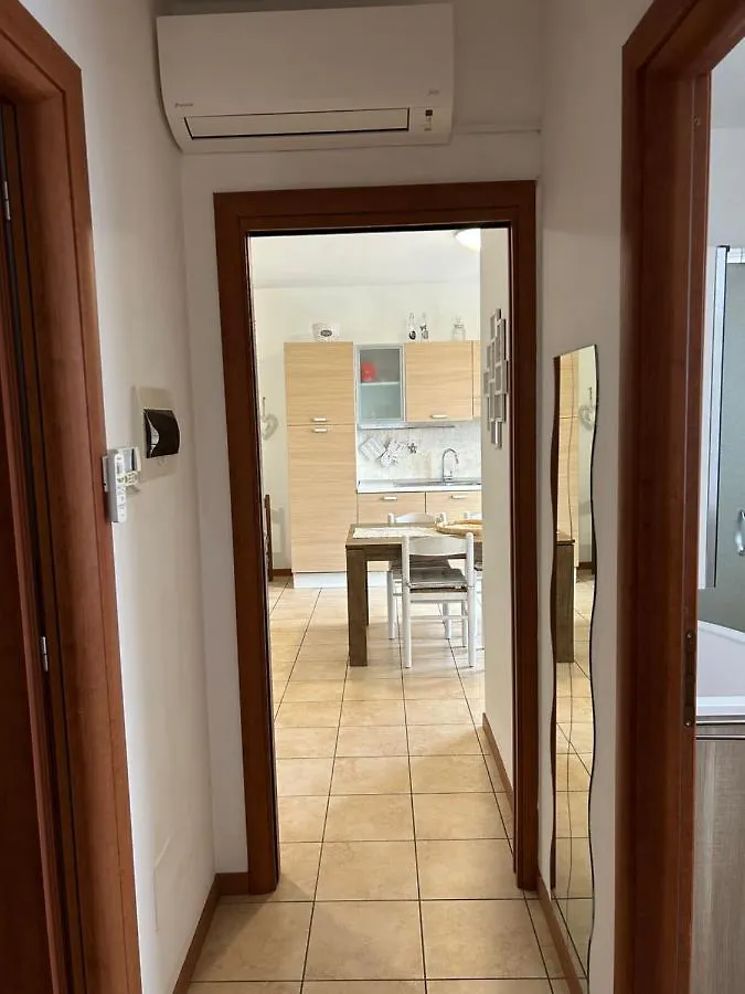 Green Room Del Garda Castelnuovo del Garda Apartment